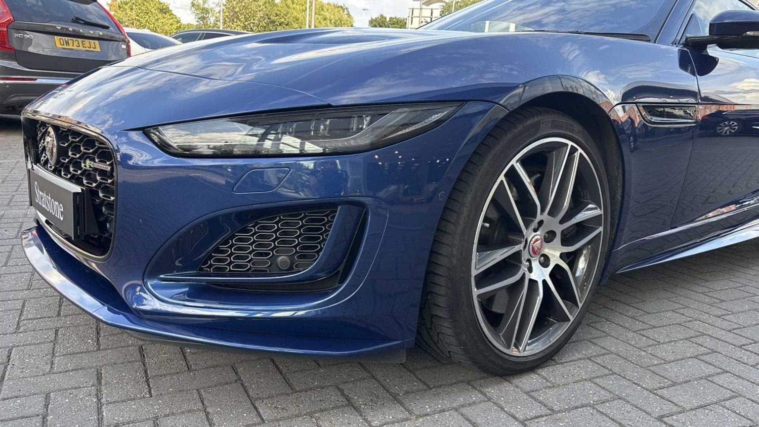 2020 Jaguar F-Type 5.0 P450 Supercharged V8 R-Dynamic 2dr Auto AWD Coupe Petrol - Picture 10 of 24