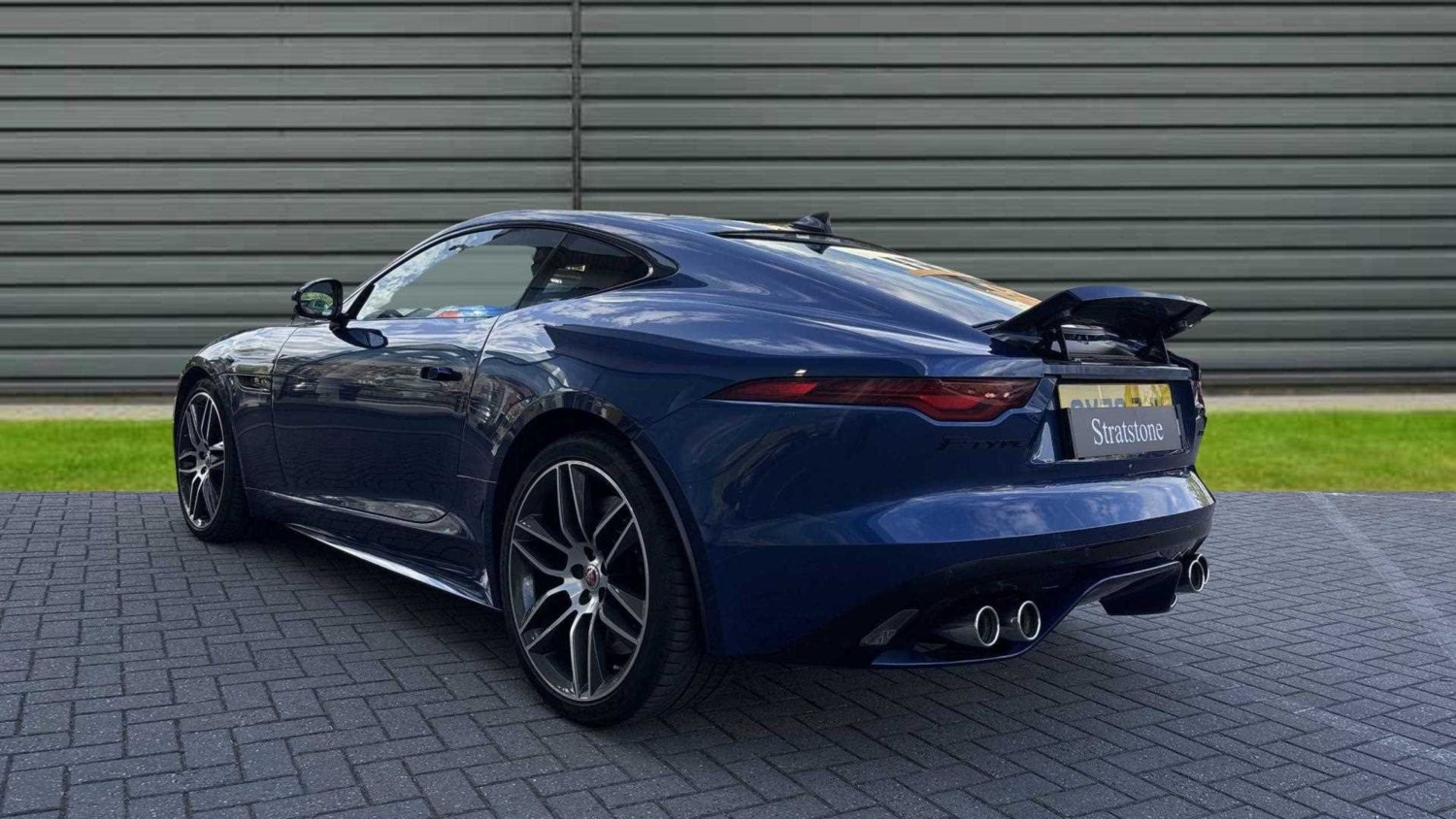 2020 Jaguar F-Type 5.0 P450 Supercharged V8 R-Dynamic 2dr Auto AWD Coupe Petrol - Picture 3 of 24