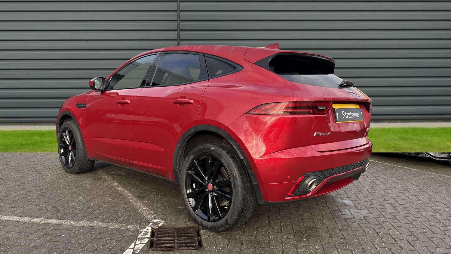 Used Jaguar E-Pace 2019 for sale - 76692058: Photo 3