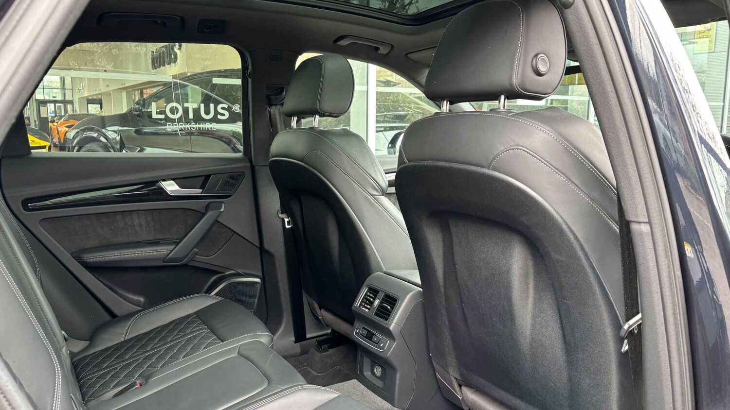 Used Audi Q5 2020 for sale - 78137593: Photo 25