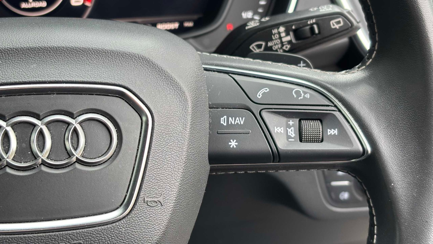 Used Audi Q5 2020 for sale - 78137593: Photo 34