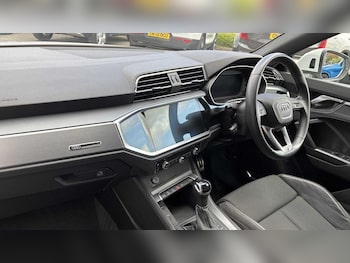 Used Audi Q3 2020 for sale - 75592314: Photo