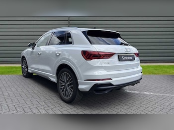 Used Audi Q3 2020 for sale - 75592314: Photo