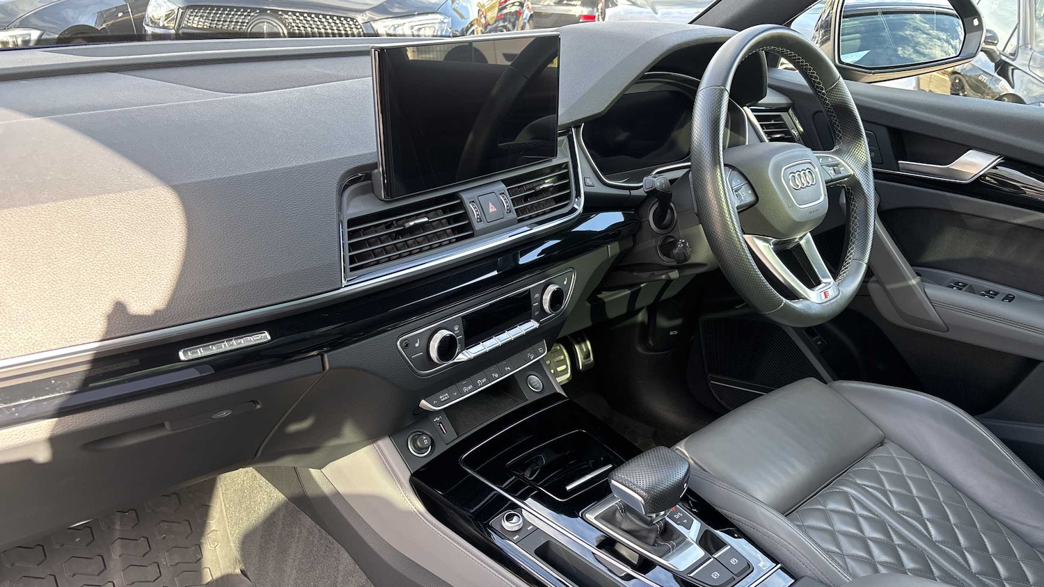 Used Audi Q5 2021 for sale - 76351610: Photo 2