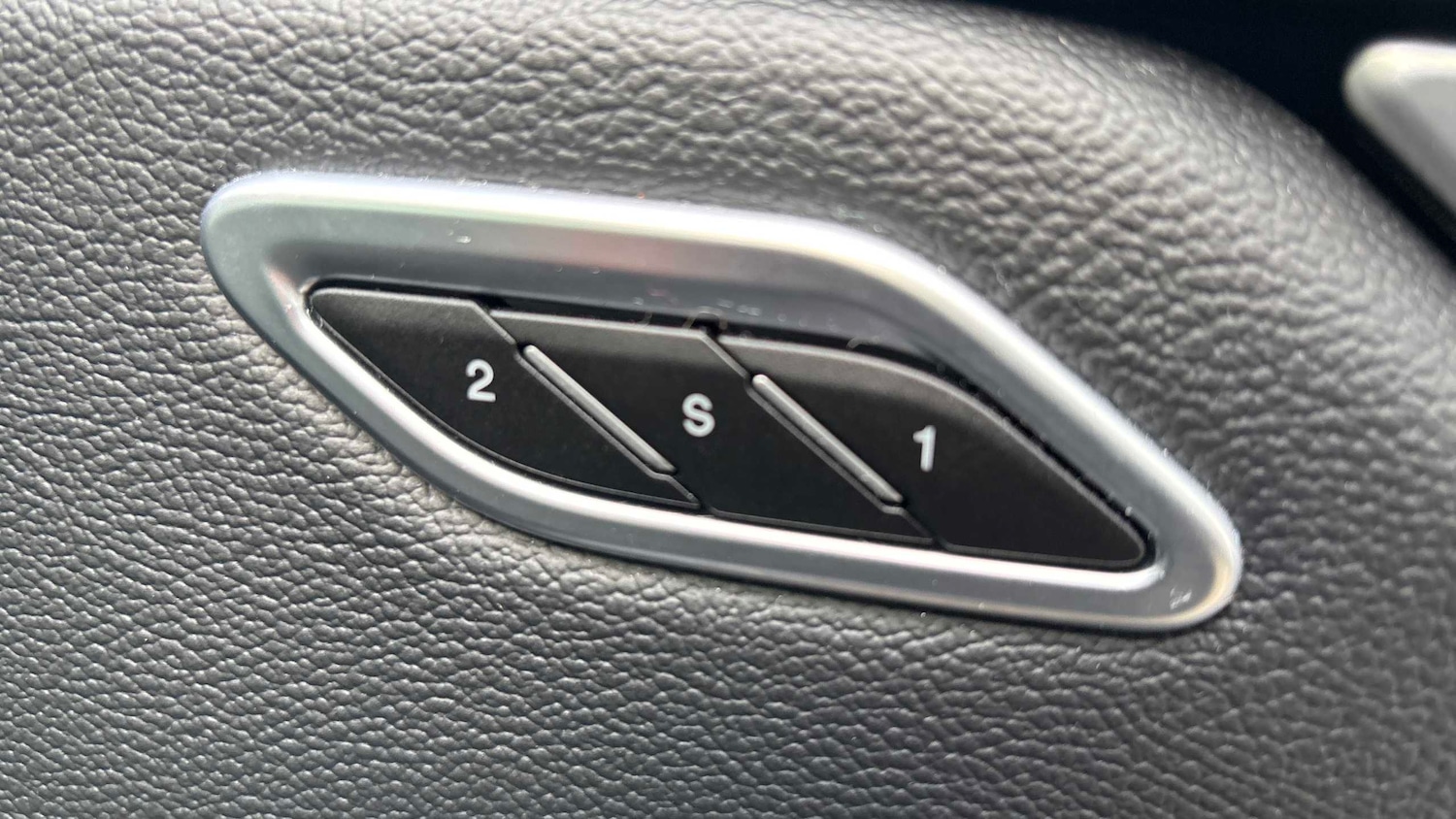 Used Maserati Levante 2016 for sale - 76553176: Photo 19