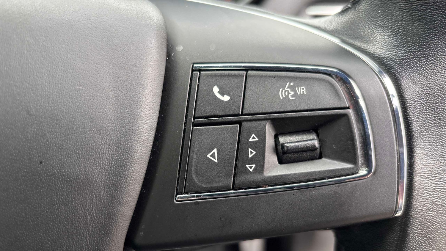 Used Maserati Levante 2016 for sale - 76553176: Photo 24