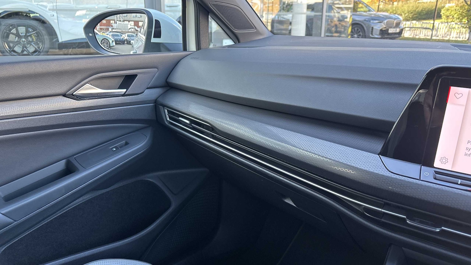 Used Volkswagen Golf 2022 for sale - 76378803: Photo 6