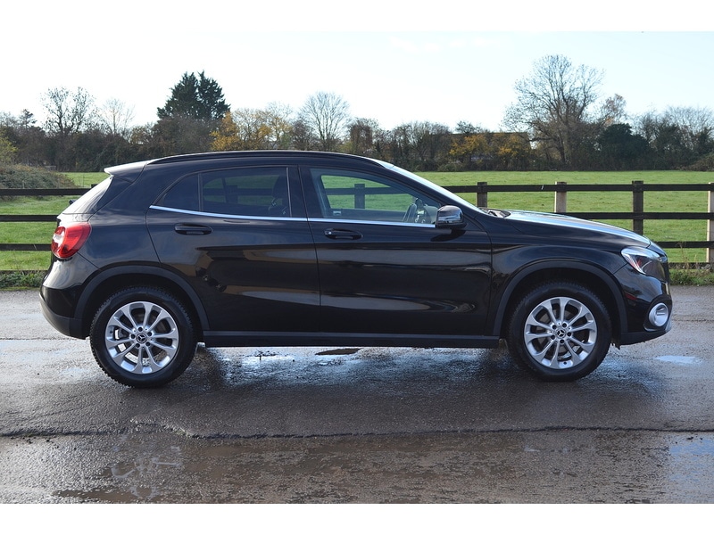 Used Mercedes-Benz GLA 2018 for sale - 76518495: Photo 10