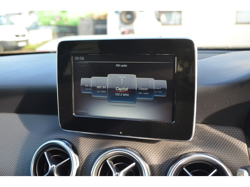 Used Mercedes-Benz GLA 2018 for sale - 76518495: Photo 16