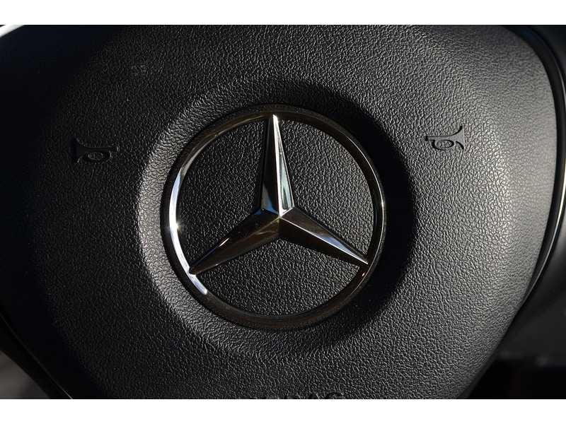 Used Mercedes-Benz GLA 2018 for sale - 76518495: Photo 27