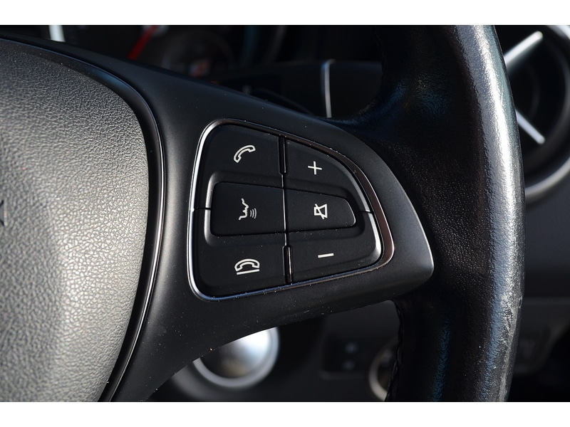 Used Mercedes-Benz GLA 2018 for sale - 76518495: Photo 28