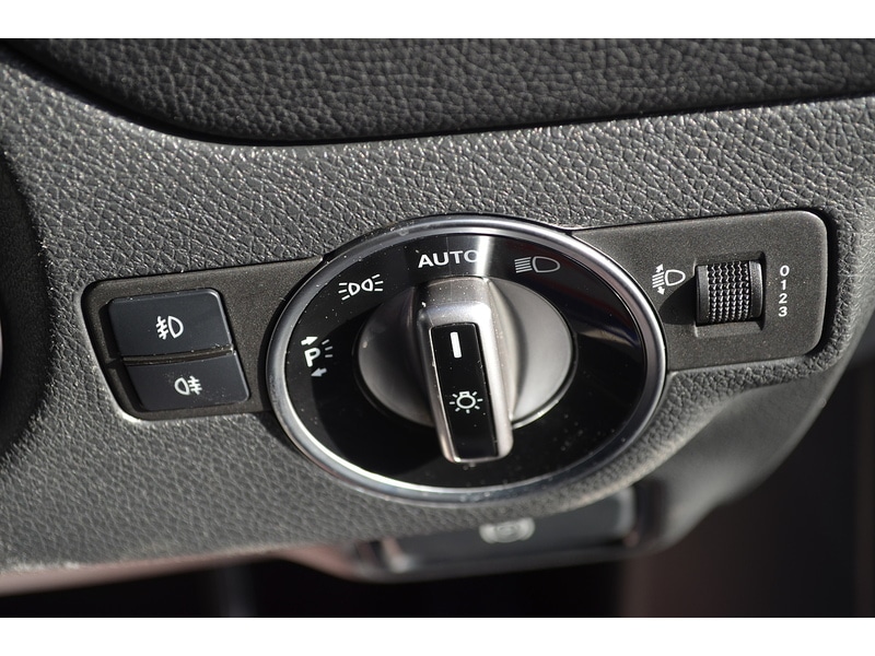 Used Mercedes-Benz GLA 2018 for sale - 76518495: Photo 29