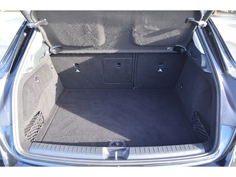 Used Mercedes-Benz GLA 2018 for sale - 76518495: Photo 30