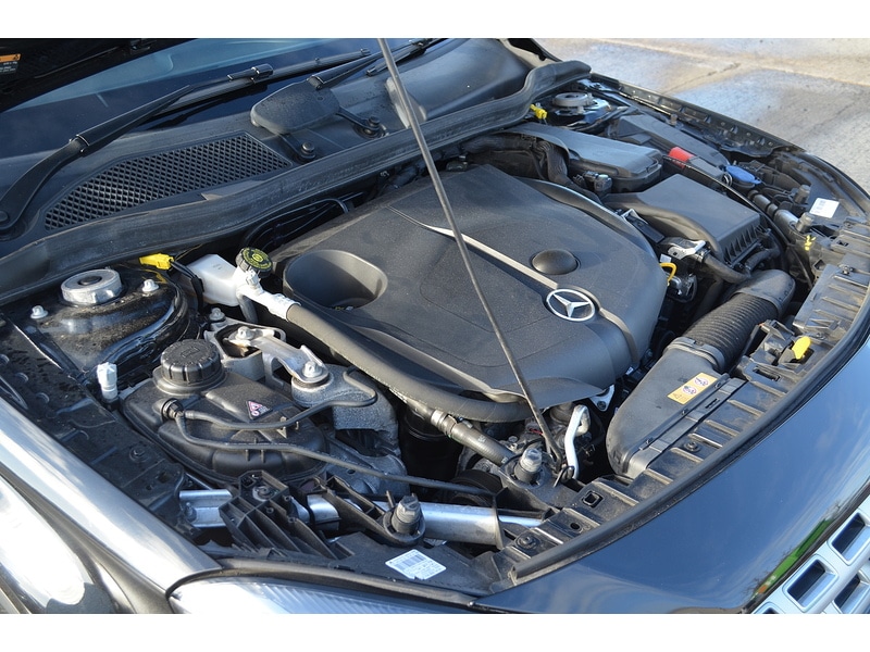 Used Mercedes-Benz GLA 2018 for sale - 76518495: Photo 32