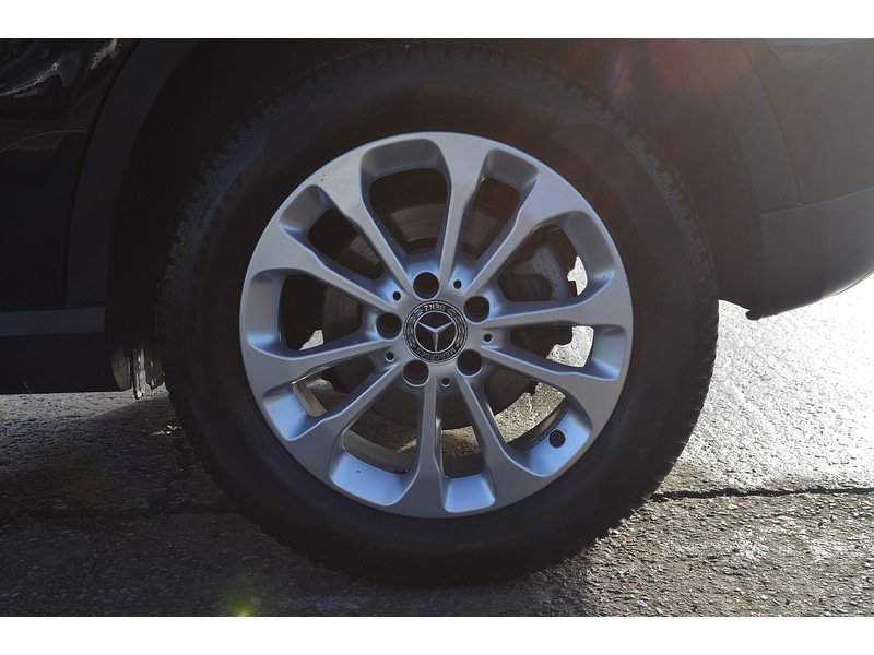 Used Mercedes-Benz GLA 2018 for sale - 76518495: Photo 35