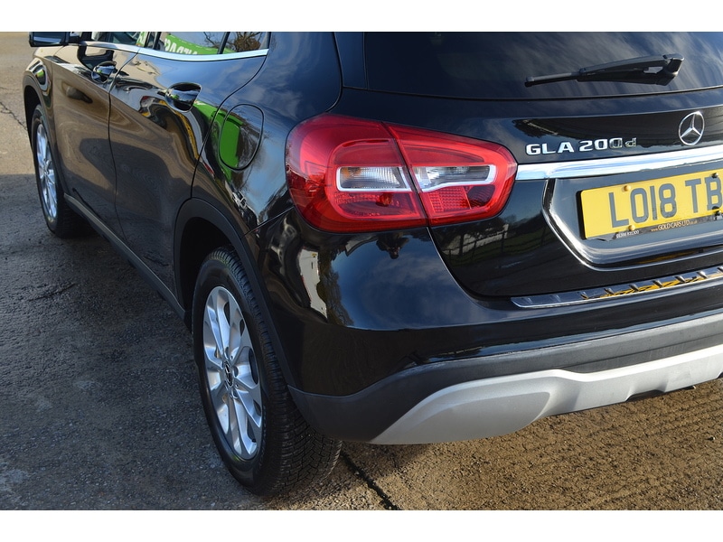 Used Mercedes-Benz GLA 2018 for sale - 76518495: Photo 41