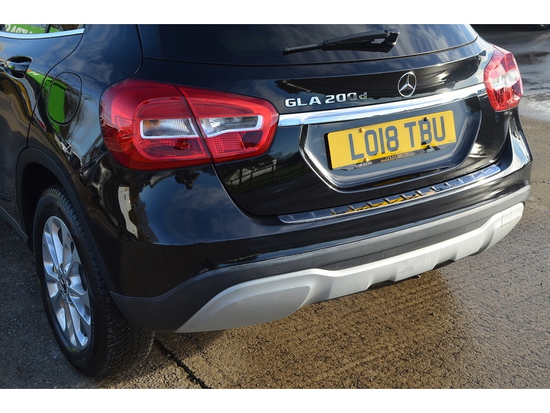 Used Mercedes-Benz GLA 2018 for sale - 76518495: Photo 42