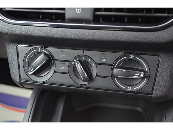 Used Skoda Kamiq 2020 for sale - 73722816: Photo 24