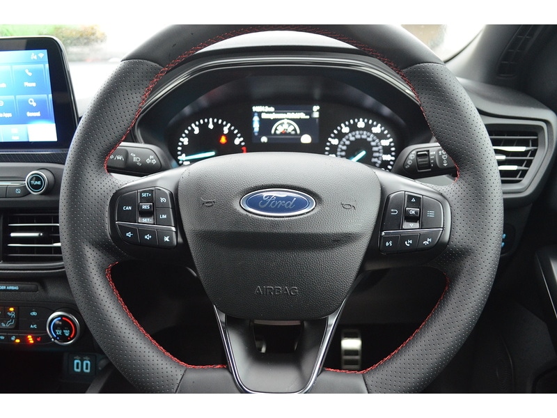 Used Ford Focus 2022 for sale - 77222937: Photo 17