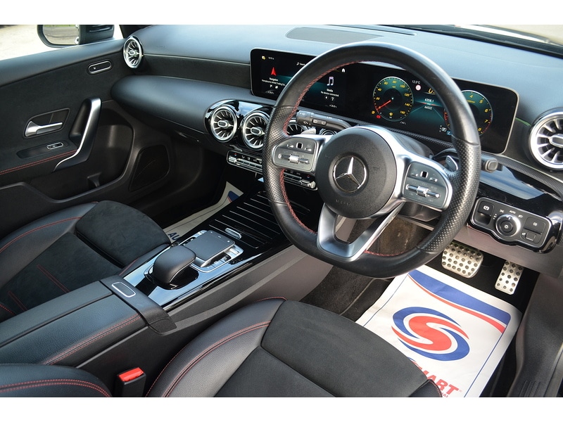 Used Mercedes-Benz A-Class 2019 for sale - 76910667: Photo 2