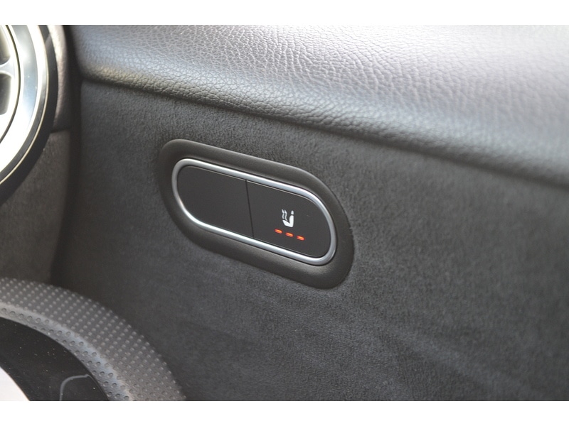 Used Mercedes-Benz A-Class 2019 for sale - 76910667: Photo 36