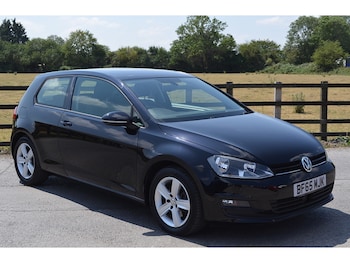 Used Volkswagen Golf 2015 for sale - 79222202: Photo