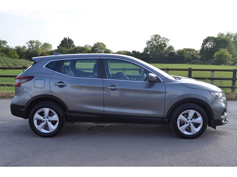 2020 Nissan Qashqai DIG-T Acenta Premium SUV Petrol Automatic - Picture 10 of 24