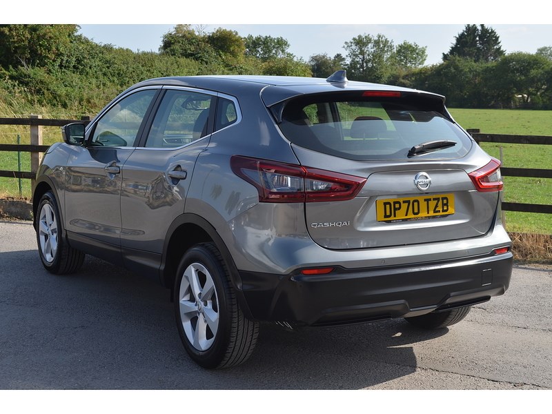 2020 Nissan Qashqai DIG-T Acenta Premium SUV Petrol Automatic - Picture 7 of 24