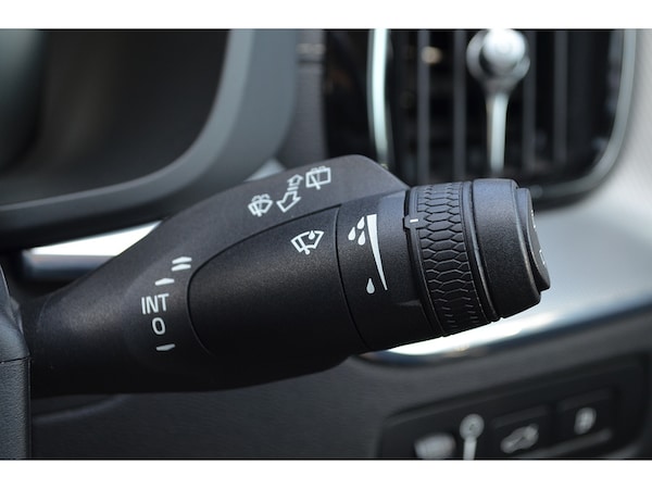 Used Volvo XC60 2020 for sale - 75145661: Photo 33