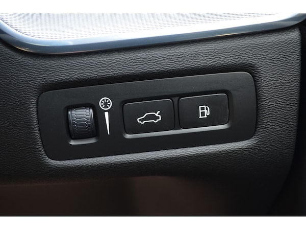 Used Volvo XC60 2020 for sale - 75145661: Photo 34