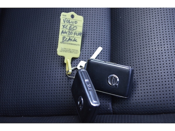 Used Volvo XC60 2020 for sale - 75145661: Photo 46