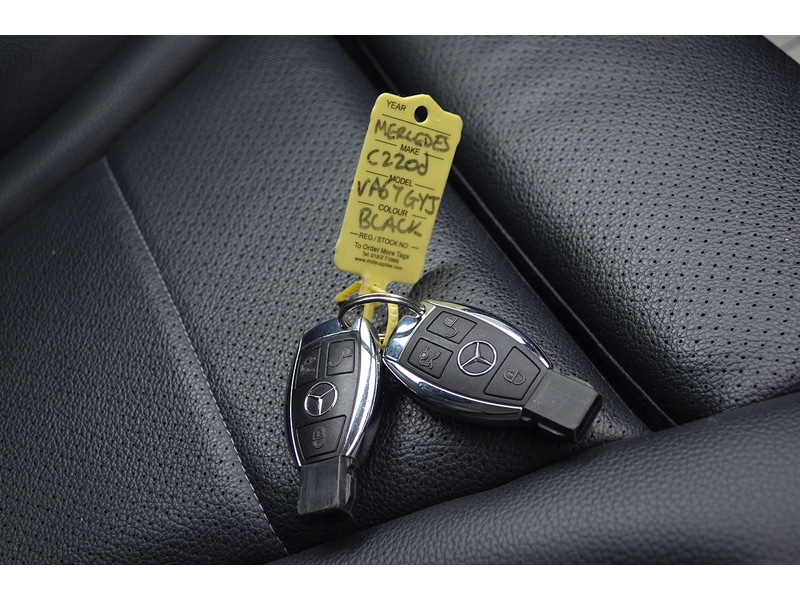 Used Mercedes-Benz C Class 2018 for sale - 76030006: Photo 40