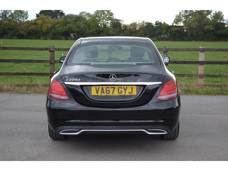 Used Mercedes-Benz C Class 2018 for sale - 76030006: Photo 8