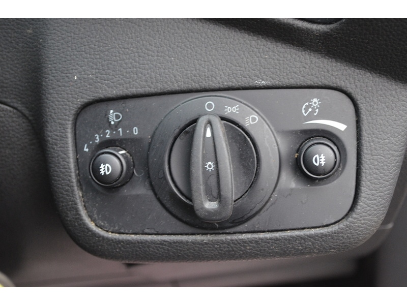 Used Ford C-Max 2016 for sale - 76836655: Photo 23