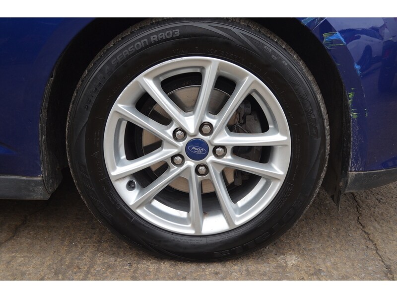 Used Ford C-Max 2016 for sale - 76836655: Photo 28