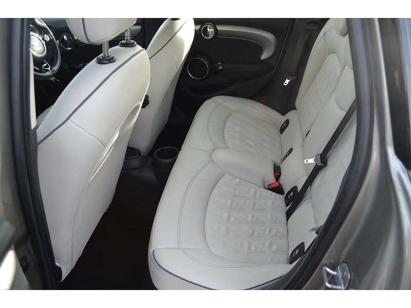 Used MINI Hatch 2019 for sale - 76792960: Photo 22