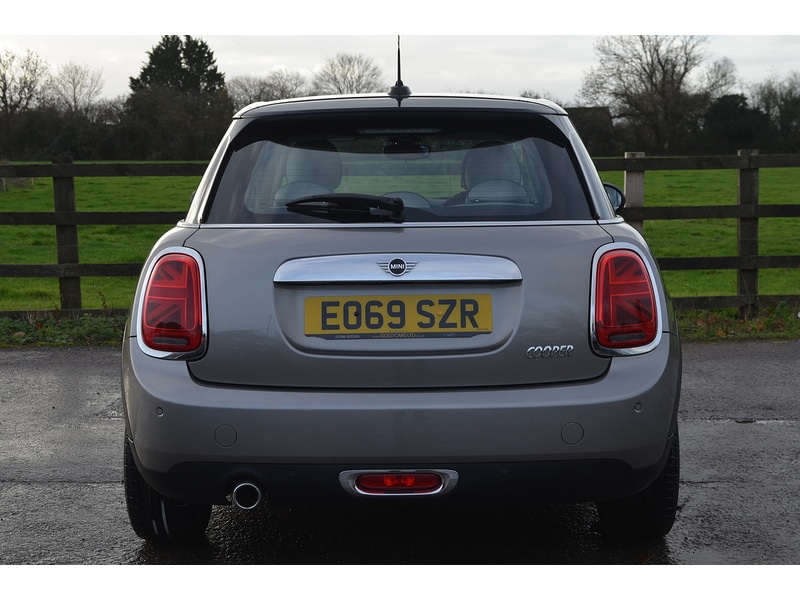 Used MINI Hatch 2019 for sale - 76792960: Photo 9