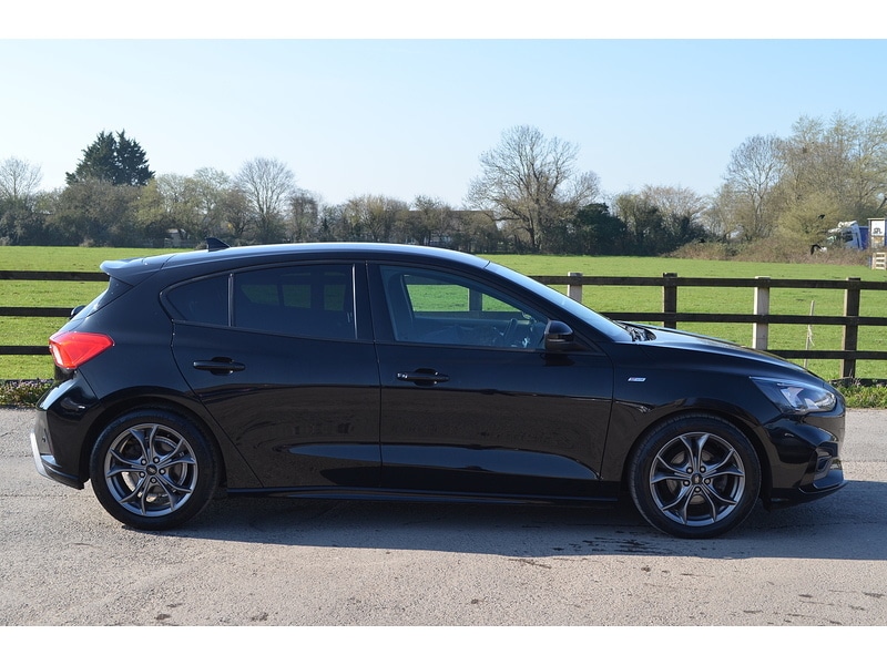 Used Ford Focus 2022 for sale - 78016660: Photo 10