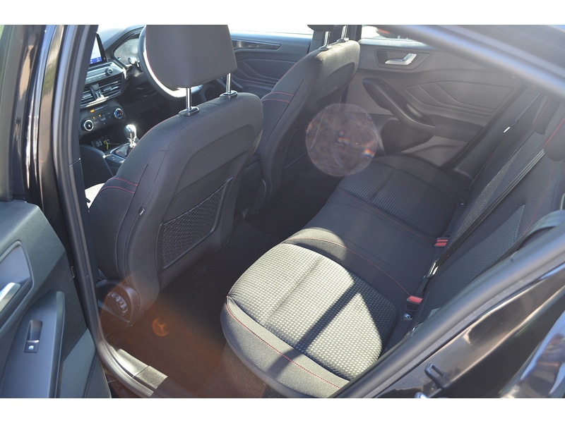 Used Ford Focus 2022 for sale - 78016660: Photo 16