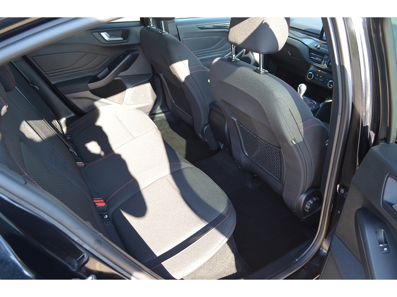 Used Ford Focus 2022 for sale - 78016660: Photo 17