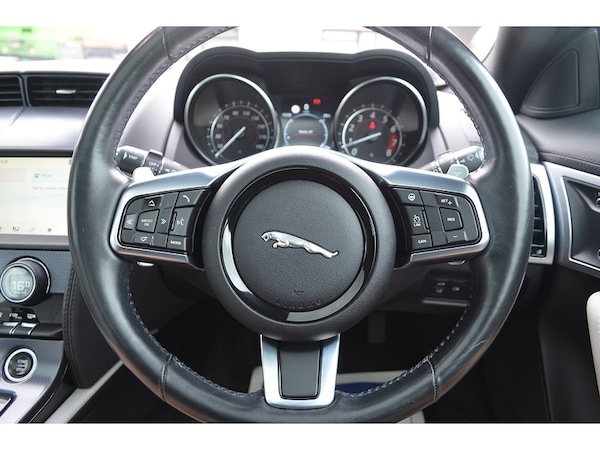 Used Jaguar F-Type 2018 for sale - 76256861: Photo 23
