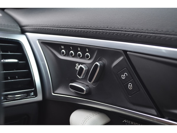 Used Jaguar F-Type 2018 for sale - 76256861: Photo 24