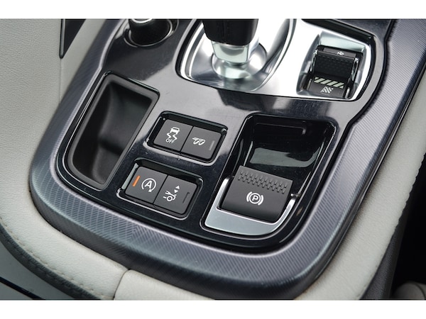 Used Jaguar F-Type 2018 for sale - 76256861: Photo 35