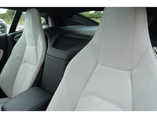 Used Jaguar F-Type 2018 for sale - 76256861: Photo 46
