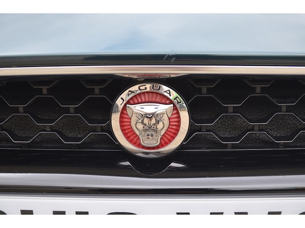 Used Jaguar F-Type 2018 for sale - 76256861: Photo 64