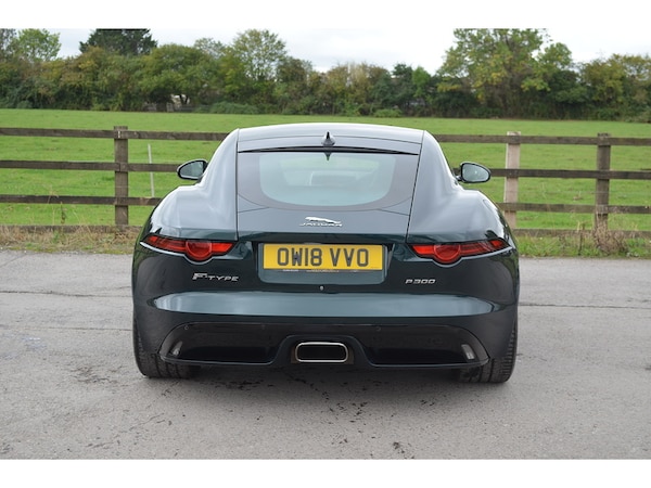 Used Jaguar F-Type 2018 for sale - 76256861: Photo 8