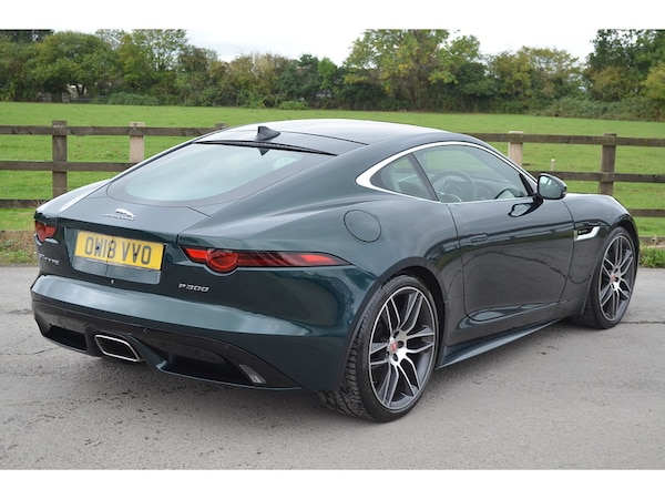 Used Jaguar F-Type 2018 for sale - 76256861: Photo 9