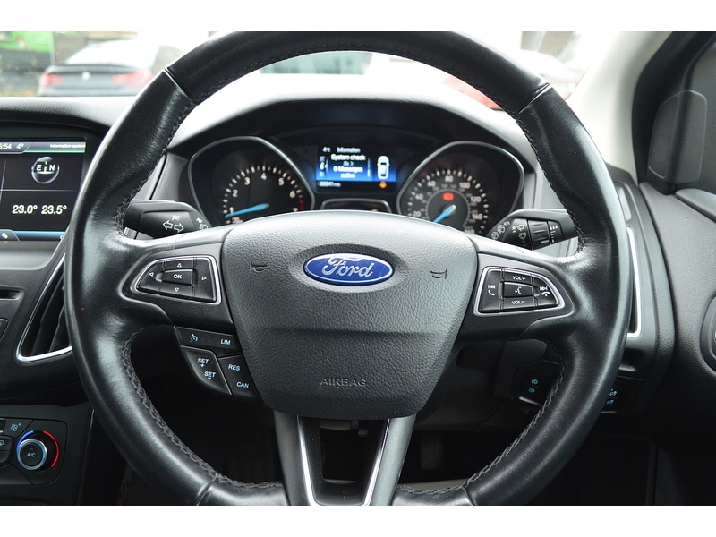 Used Ford Focus 2015 for sale - 77629992: Photo 18
