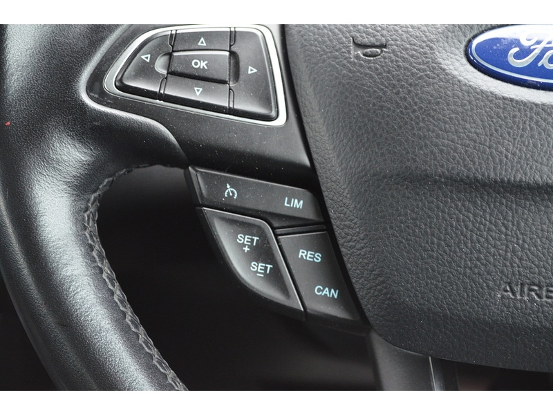 Used Ford Focus 2015 for sale - 77629992: Photo 24