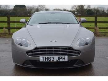 Used Aston Martin Vantage 2015 for sale - 73701624: Photo